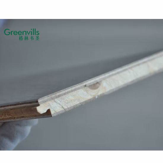 중국 저렴한 공장 가격 회색 톱으로 표시된 쪽모이 세공 마루 엔지니어링 경재 바닥재 화이트 오크